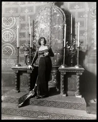 メアリーガーデン、1900年頃（銀ゼラチンプリント）